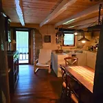 Cozy House In Luena, 75 M² With Mountain View Cuena