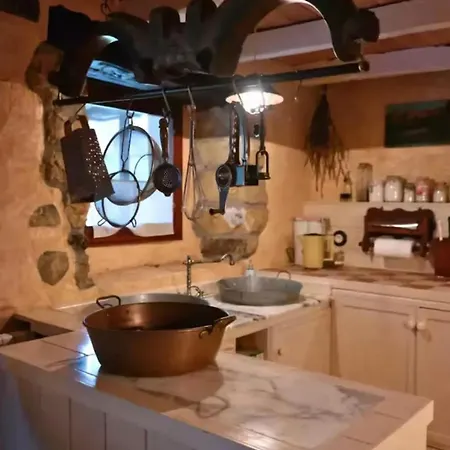 Vakantiehuis Cozy House In Luena, 75 M² With Mountain View Cuena