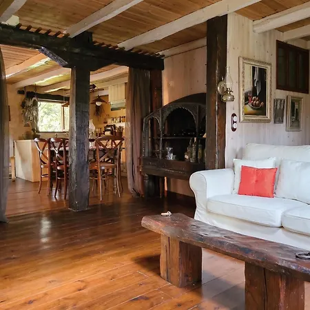 Cozy House In Luena, 75 M² With Mountain View * Cuena