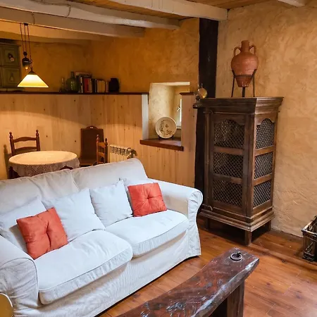 Cozy House In Luena, 75 M² With Mountain View * Cuena