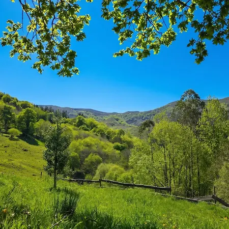 Cozy House In Luena, 75 M² With Mountain View * Cuena