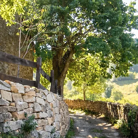 Vakantiehuis Cozy House In Luena, 75 M² With Mountain View