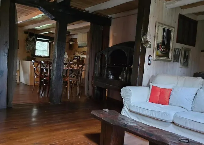 Cozy House In Luena, 75 M² With Mountain View 別荘 Cuena