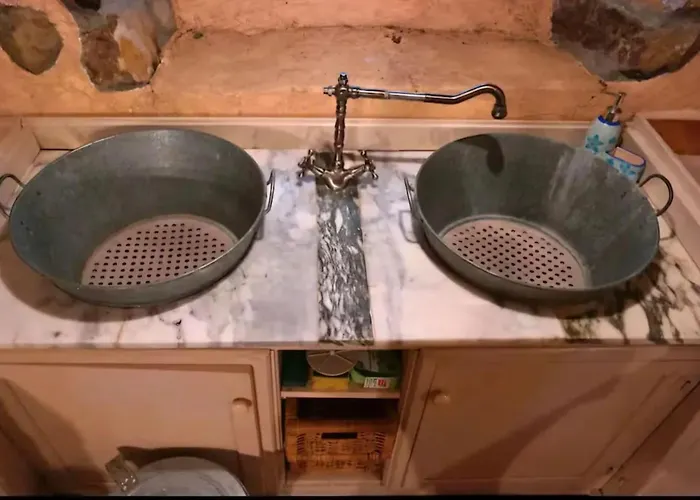 Cozy House In Luena, 75 M² With Mountain View * Cuena