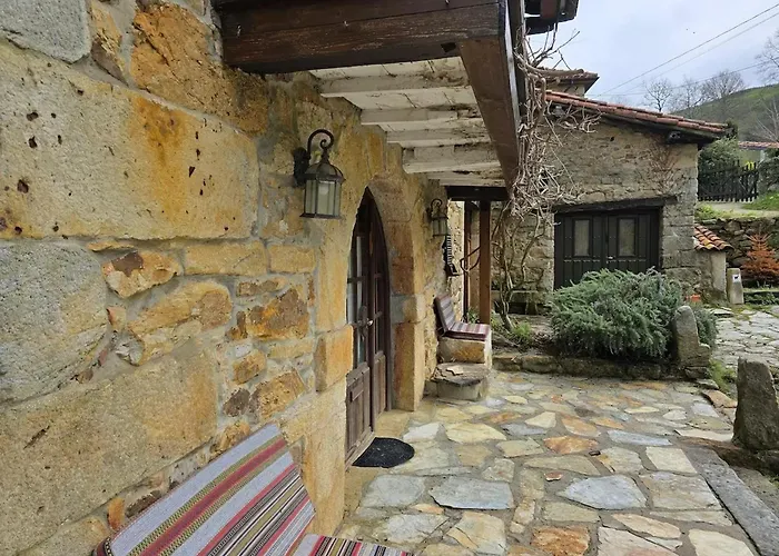 Cozy House In Luena, 75 M² With Mountain View